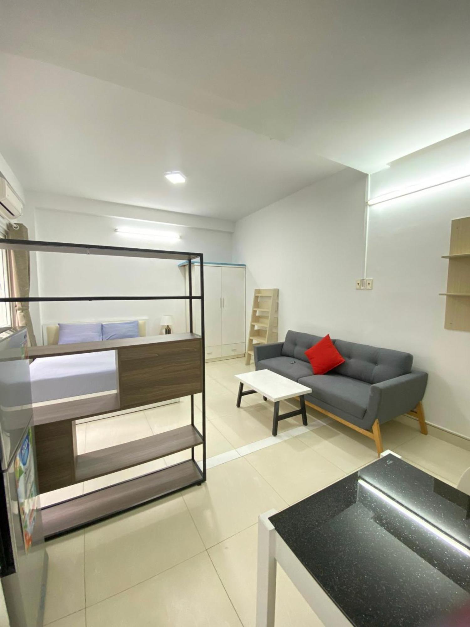 Mh Serviced Apartment Хошимин Экстерьер фото